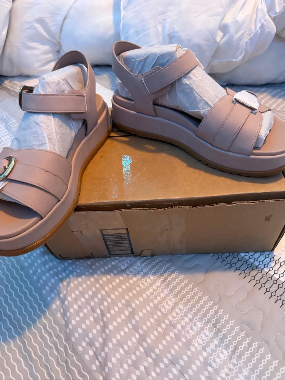 N/A comfortable platform
